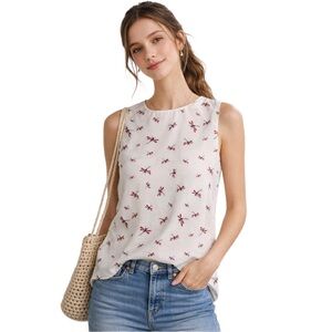 Equipment Femme “Lyle” 100% Silk Sleeveless dragonfly allover printed blouse 🖤